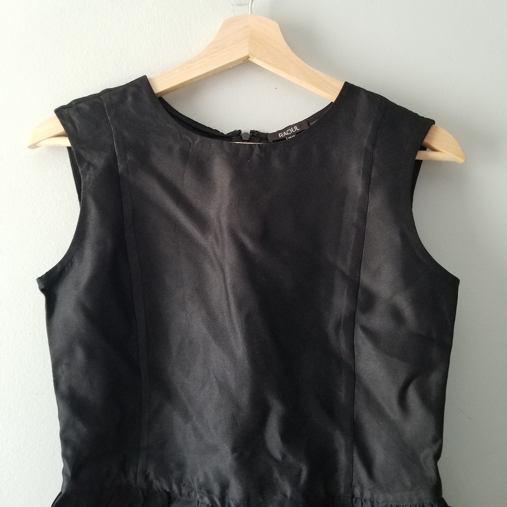 Raoul Silk Black Peplum Sleeveless Top 2 - Picture 3 of 6